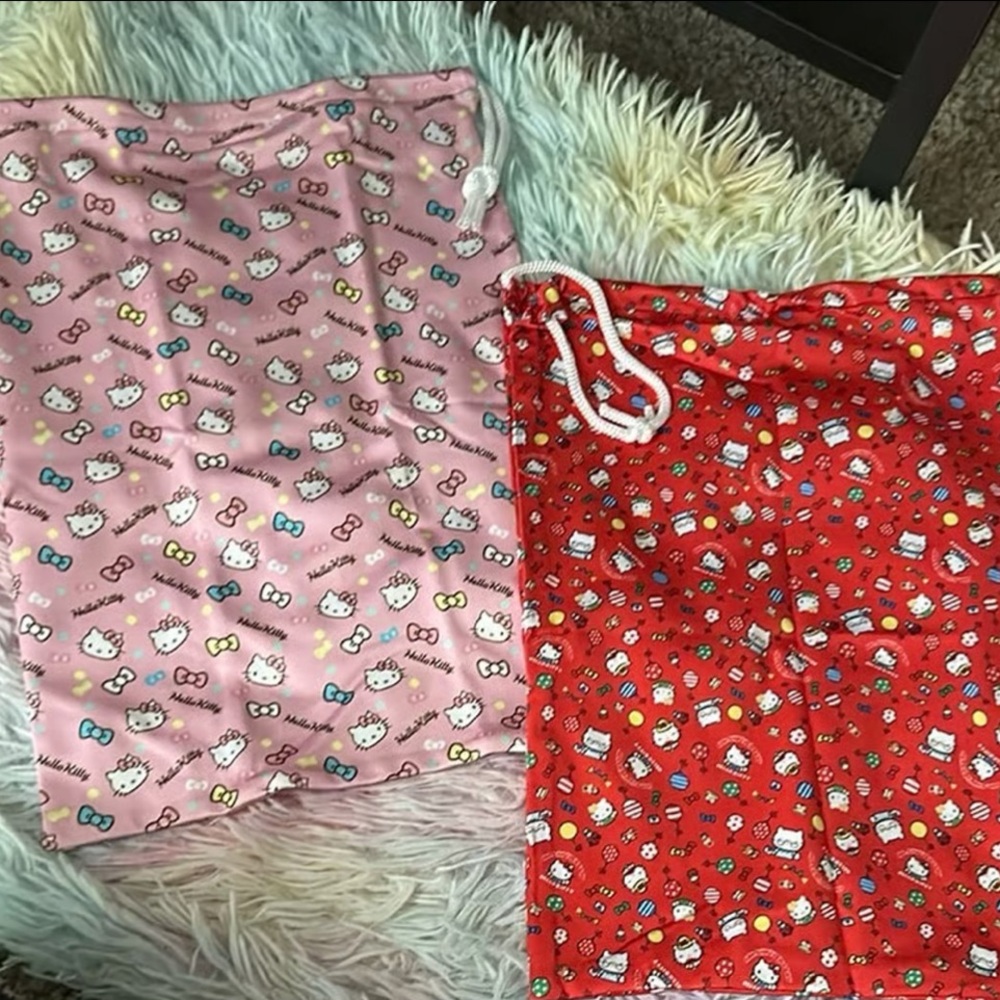 NEW Hello Kitty Stripper Money Bag Bundle